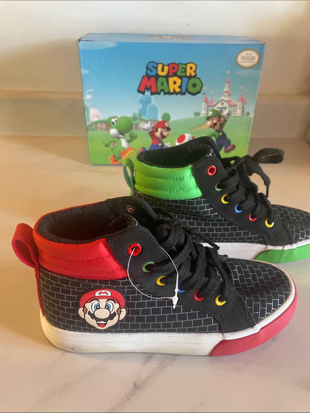 Nintendo Super Mario Brothers Shoes Size 2